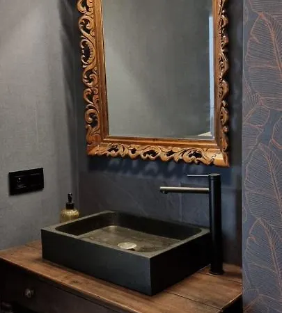 Bed and Breakfast Logies La Chevre Folle - & Cooking In Style With Shared Kitchen Οστένδη