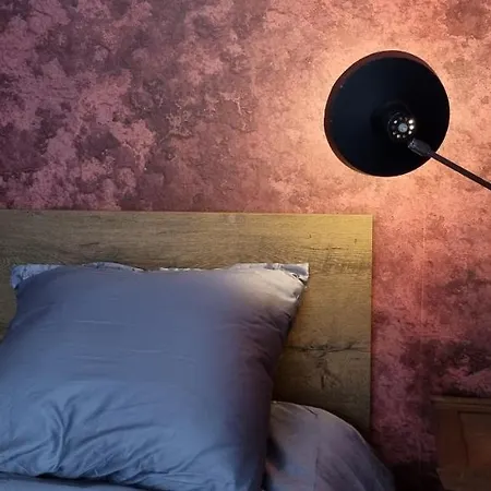 Logies La Chevre Folle - & Cooking In Style With Shared Kitchen Bed and Breakfast 4*