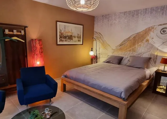 Bed & Breakfast La Chevre Folle - In Style Featuring A Free Basic Breakfast