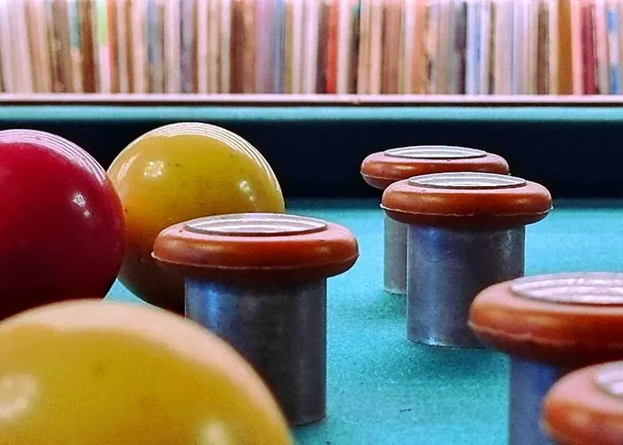 La Chevre Folle - In Style Featuring A Free Basic Breakfast 4* Oostende