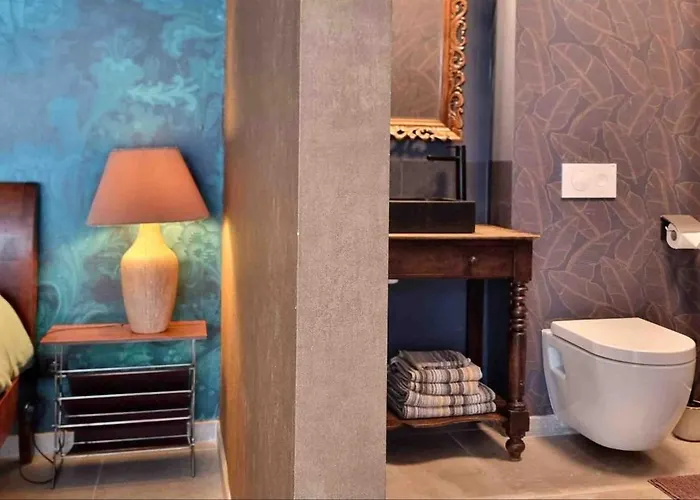 Logies La Chèvre Folle - Lodging&cooking In Style With Shared Kitchen Couette-café Ostende