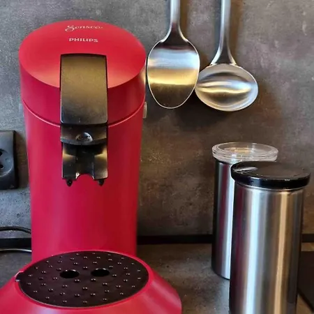 Logies La Chèvre Folle - Lodging&cooking In Style With Shared Kitchen 4*